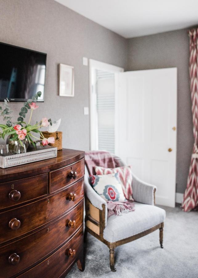 The Naight House Bed and Breakfast Γκλόστερ Εξωτερικό φωτογραφία
